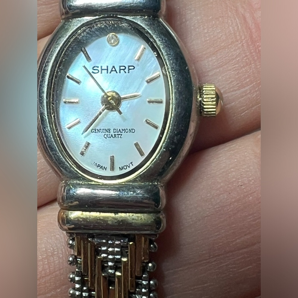 Sharp Vintage watch genuine diamond not tested and no battery 1930 vintage